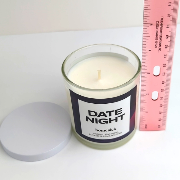 Homesick Date Night Candle 7.5oz. - Picture 3 of 3